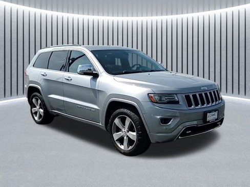 Used 2014 Jeep Grand Cherokee Overland image 3