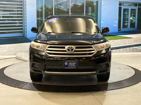 Used 2011 Toyota Highlander 4WD image 2