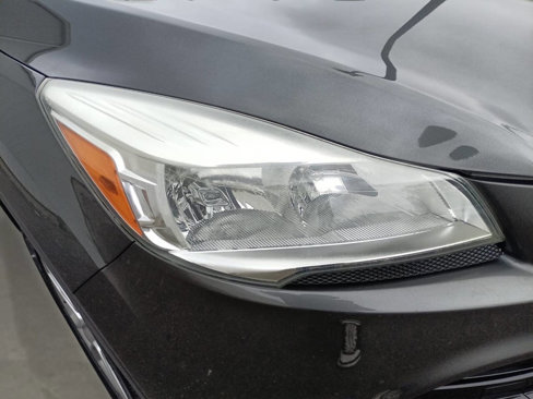 Used 2016 Ford Escape Titanium image 10