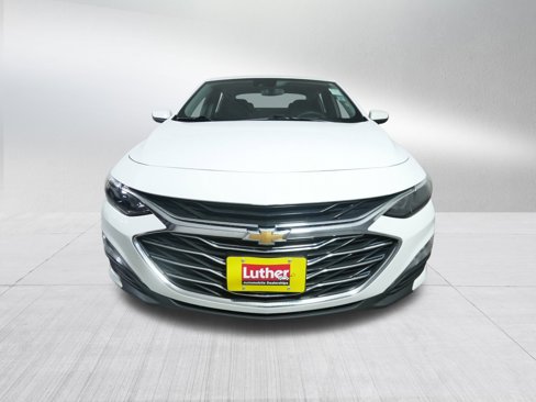 Used 2023 Chevrolet Malibu LT image 2