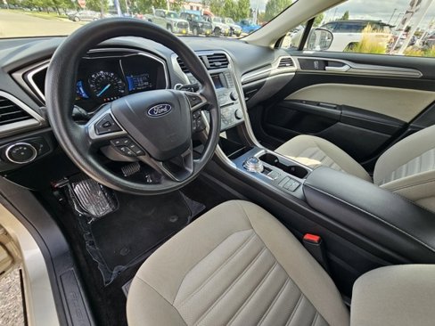 Used 2017 Ford Fusion S image 14