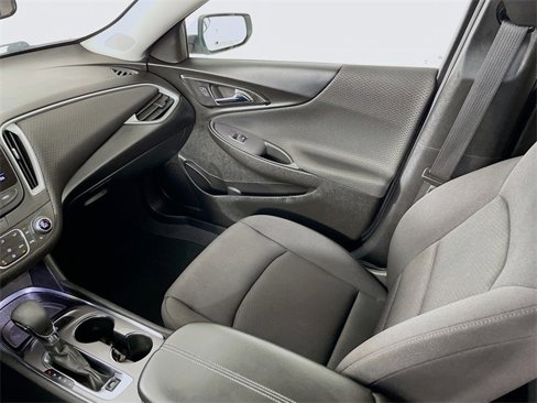 Used 2023 Chevrolet Malibu LT image 25