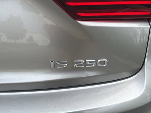 Used 2014 Lexus IS 250 image 4