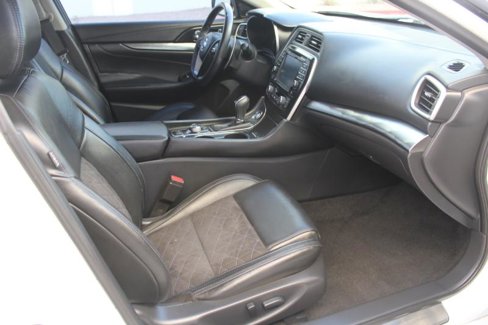 Used 2018 Nissan Maxima SR w/ Midnight Edition image 21