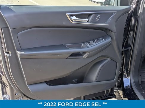 Used 2022 Ford Edge SEL w/ Convenience Package image 11