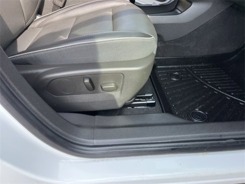 Used 2023 Buick Envision Essence image 20
