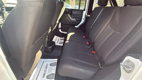 Used 2018 Jeep Wrangler Unlimited Sport S image 24