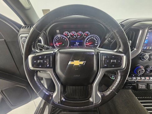 Used 2022 Chevrolet Silverado 1500 LT image 11