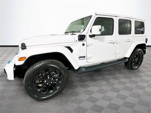 Certified 2021 Jeep Wrangler Unlimited Sahara image 4