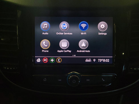 Used 2022 Chevrolet Trax LT w/ LT Convenience Package image 25