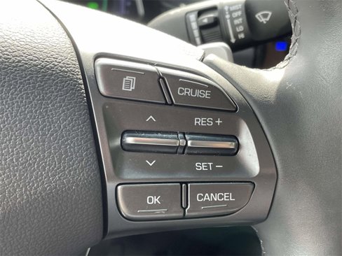 Certified 2022 Hyundai Ioniq SE image 21