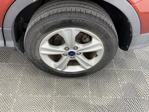 Used 2016 Ford Escape SE w/ SE Cold Weather Package image 20