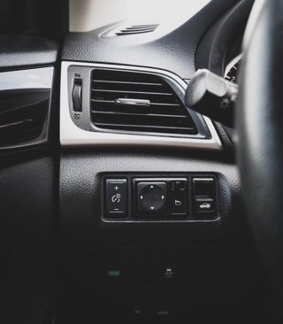 Used 2019 Nissan Sentra SV image 7