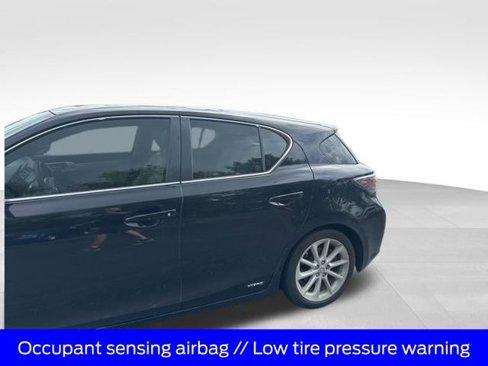 Used 2013 Lexus CT 200h w/ Premium Pkg w/Backup Camera image 14