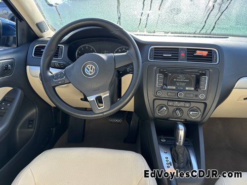 Used 2012 Volkswagen Jetta SEL image 27