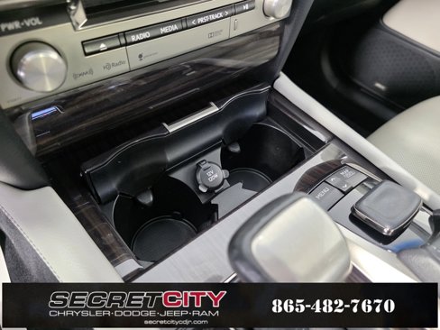 Used 2015 Lexus LS 460 AWD image 23
