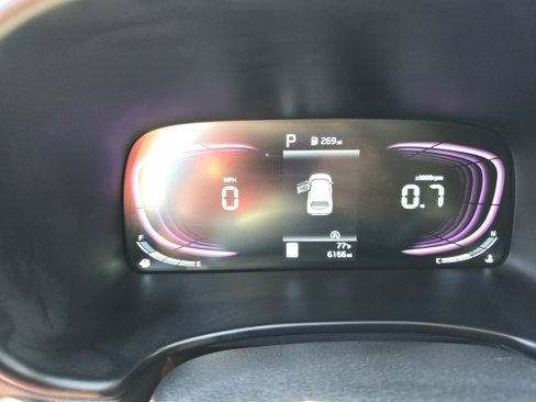 Used 2025 Kia Soul LX w/ LX Technology Package image 14
