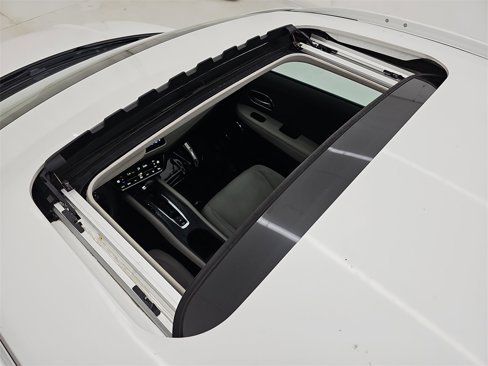 Used 2020 Honda HR-V EX image 35