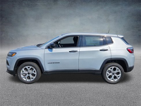 New 2025 Jeep Compass Sport image 7