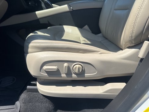 Used 2018 Buick Enclave Premium image 19