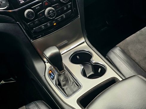 Used 2021 Jeep Grand Cherokee Laredo X image 35
