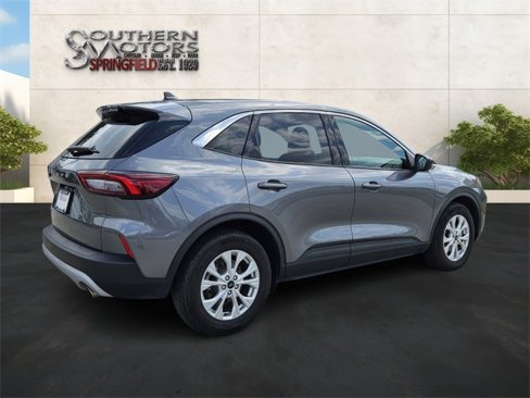 Used 2024 Ford Escape Active image 5