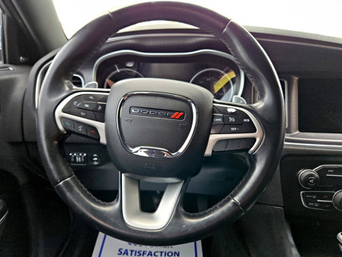 Used 2016 Dodge Charger R/T image 12