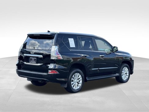 Used 2016 Lexus GX 460 image 5