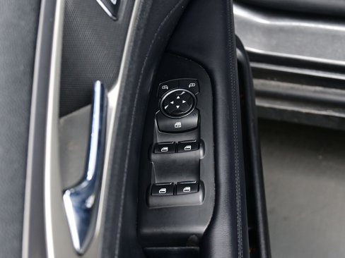 Used 2019 Lincoln MKZ Premiere image 10