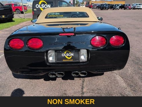 Used 2002 Chevrolet Corvette Convertible w/ Preferred Equipment Group2 image 6
