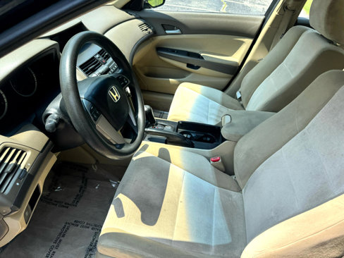 Used 2010 Honda Accord LX-P image 19