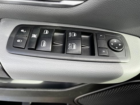 Used 2019 RAM 1500 Big Horn image 17