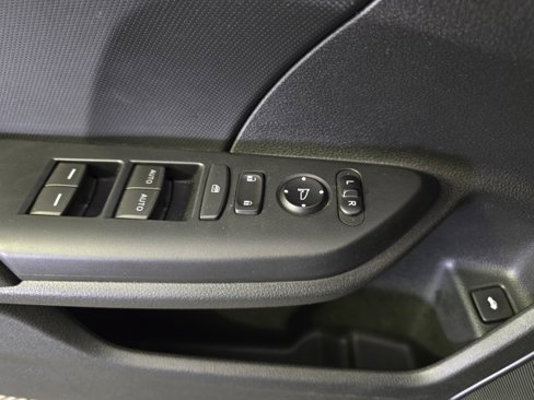 Used 2019 Honda Civic Sport image 8