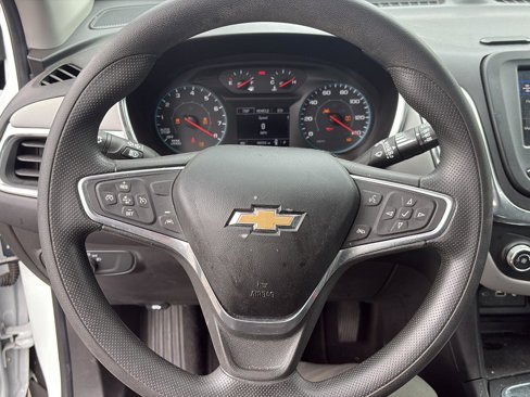 Used 2022 Chevrolet Equinox LS image 10