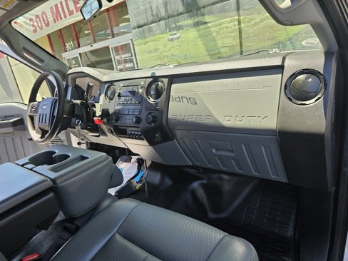 Used 2011 Ford F450 XL image 9