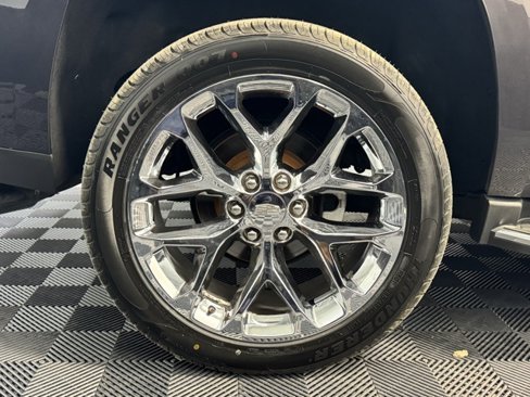 Used 2015 Cadillac Escalade Luxury image 42