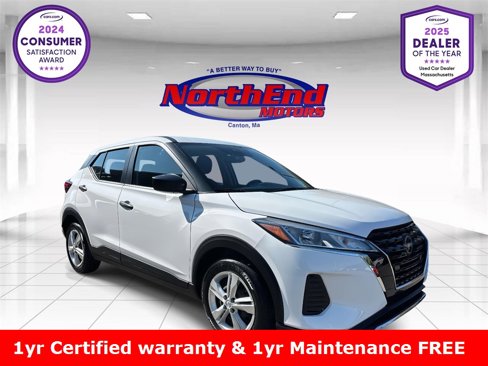 Used 2022 Nissan Kicks S image 1