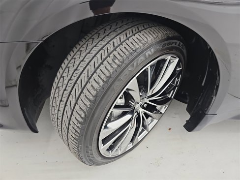 Used 2014 INFINITI Q60 Convertible w/ Sport Package image 42