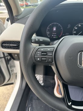 Used 2023 Honda HR-V LX image 20