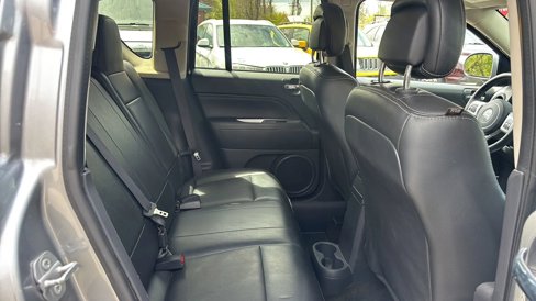 Used 2016 Jeep Compass High Altitude image 29