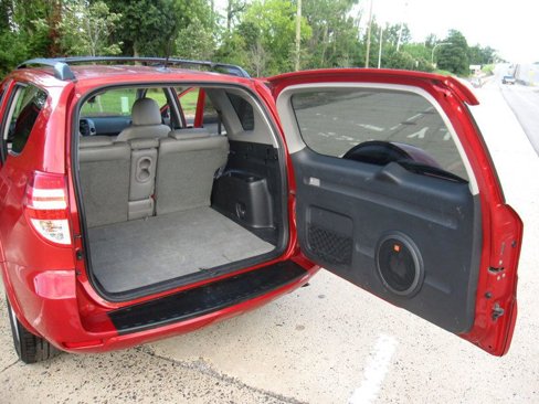 Used 2011 Toyota RAV4 Limited image 23