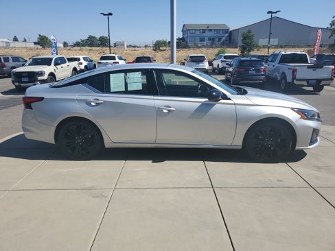 Used 2023 Nissan Altima 2.5 SR image 6