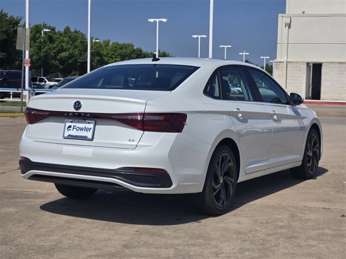 New 2025 Volkswagen Jetta SE image 4