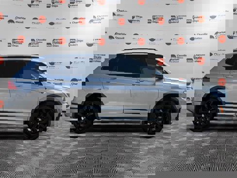 Used 2021 Volkswagen Tiguan SE R-Line w/ 3rd Row Seat Package image 6