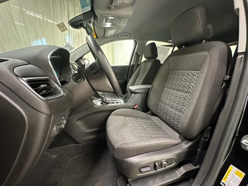 Certified 2024 Chevrolet Equinox LT w/ LPO, Floor Liner Package image 27