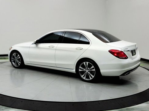 Used 2017 Mercedes-Benz C 300 Sedan image 7