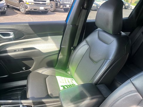 Used 2023 Jeep Compass Latitude image 26