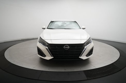 Certified 2024 Nissan Altima 2.5 SV image 11