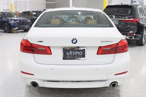 Used 2020 BMW 530e xDrive w/ Executive Package image 13