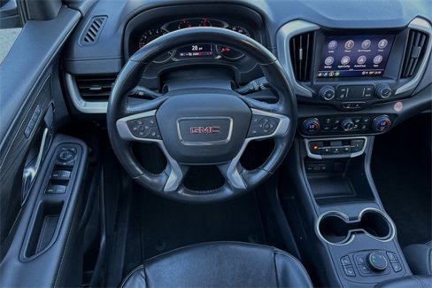 Used 2022 GMC Terrain SLT image 17